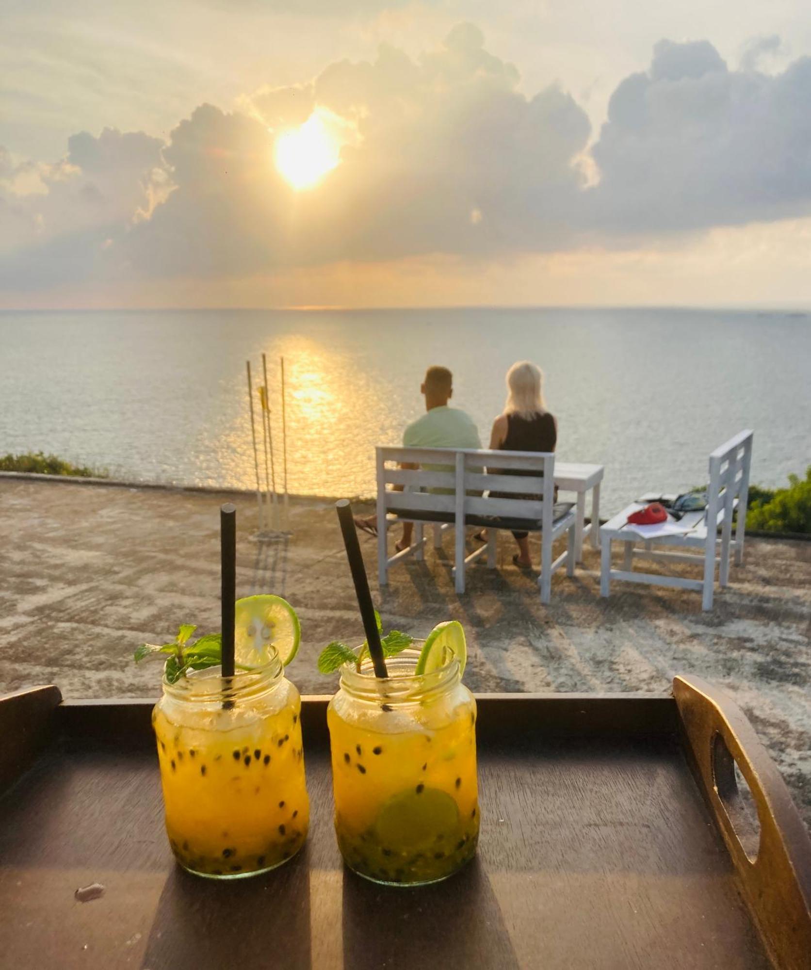 Jungle Beach Restaurant And Hotel-Jbr Galle Dış mekan fotoğraf